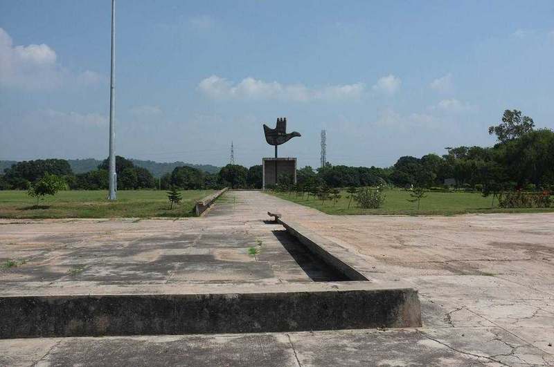 Open Hand Monument, Chandigarh
